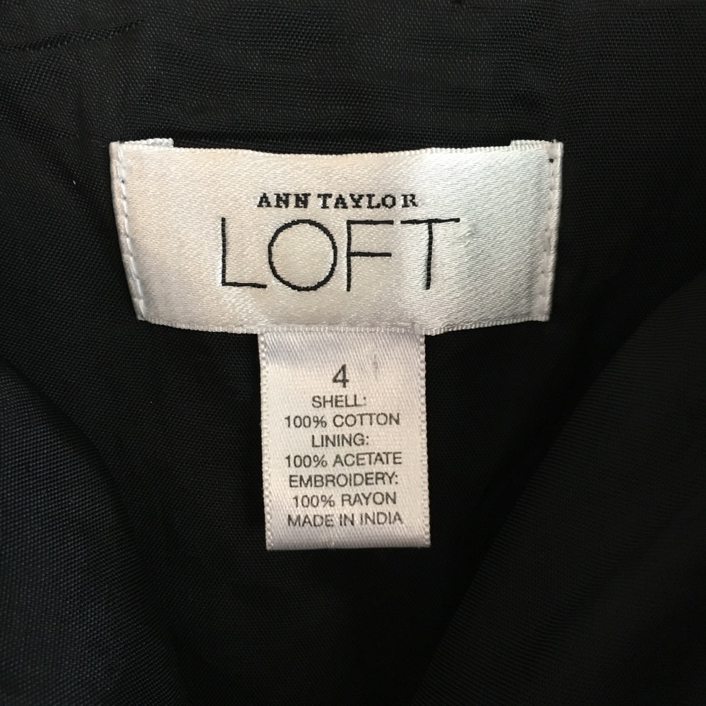 LOFT Black and White Floral Embroidered Dress - Picture 4 of 6